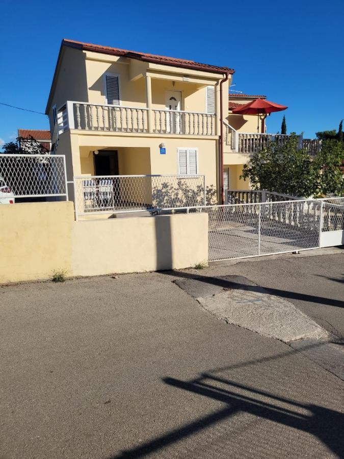 Mala Vila Селине Экстерьер фото